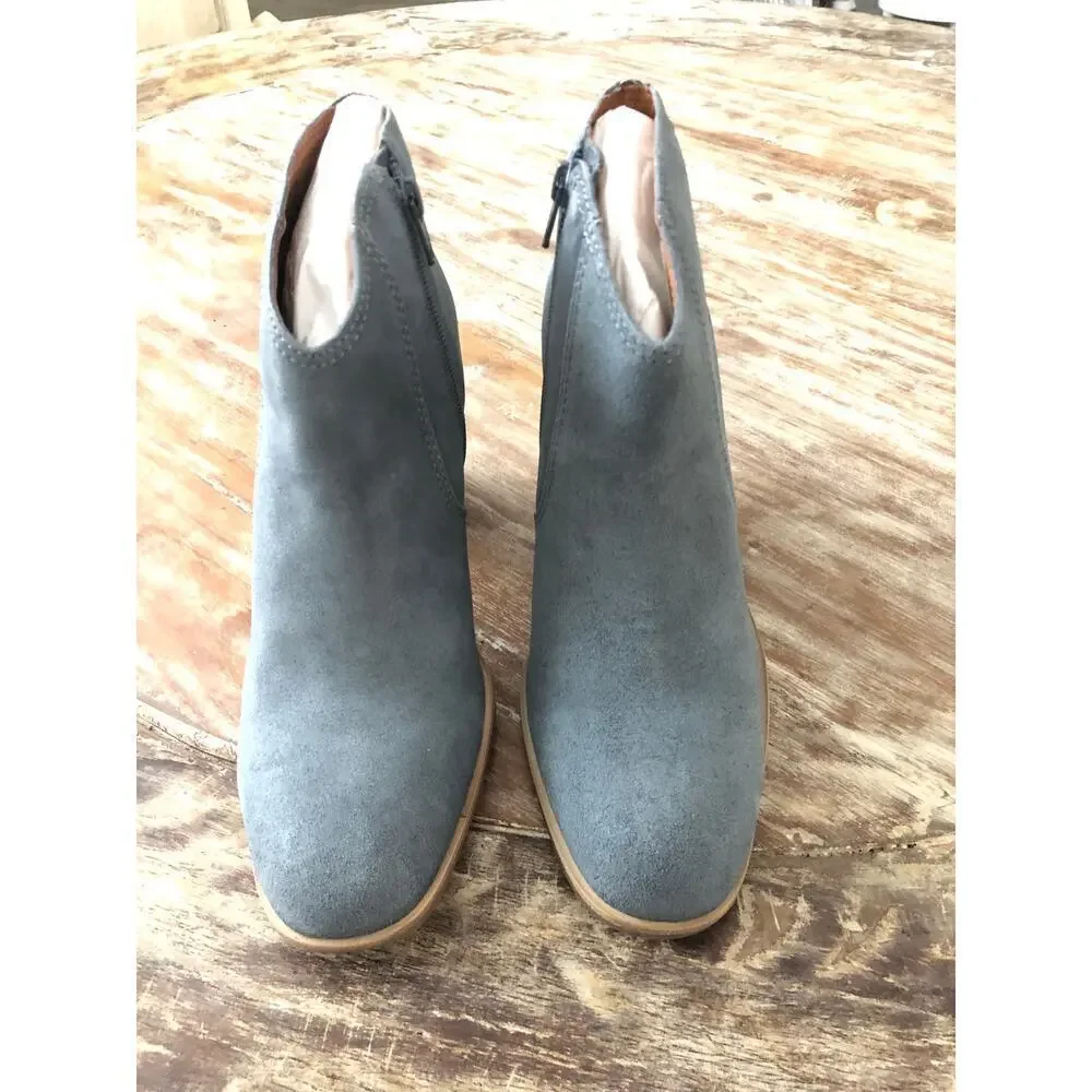 Lucky Brand Pellyon Bootie Heel Almond Toe Blue NEW 8.5 US